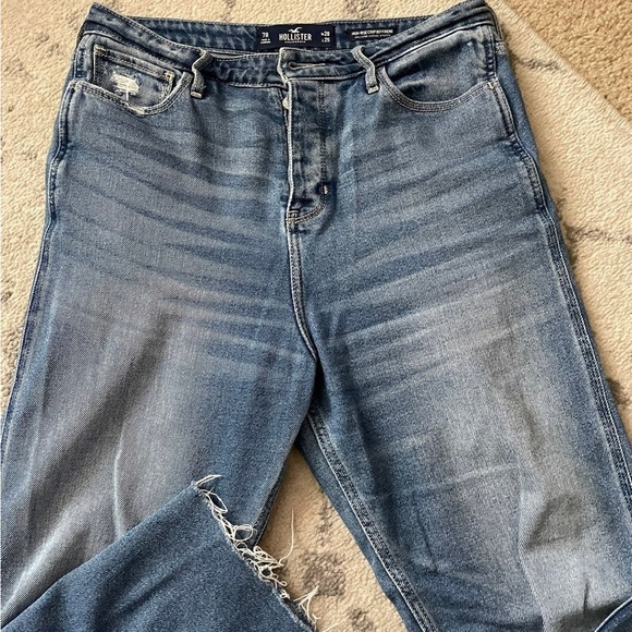 Hollister Vintage Stretch High-Rise Boyfriend Jeans - Picture 3 of 7